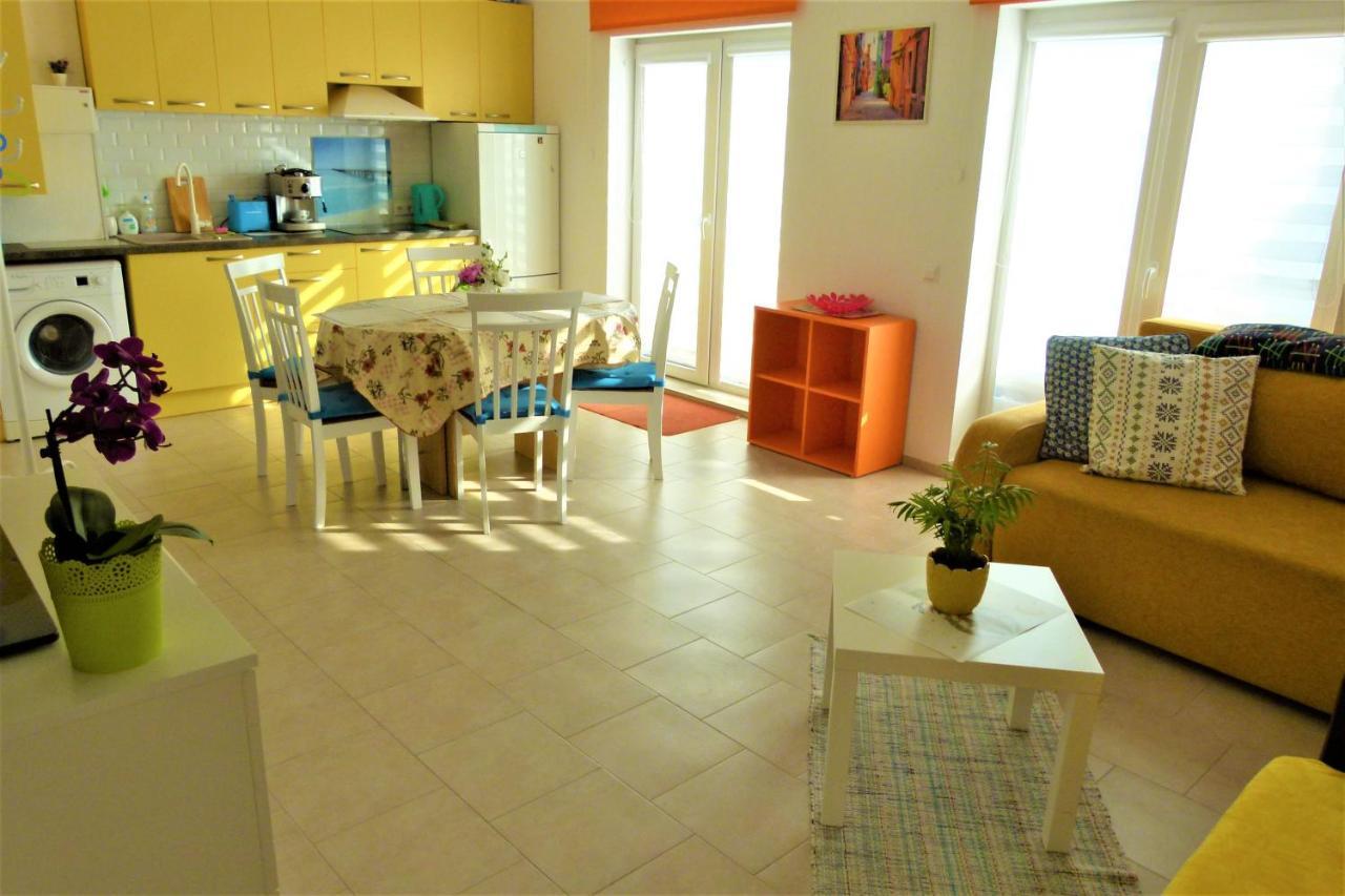 Geltoni Apartamentai Паланга Екстер'єр фото