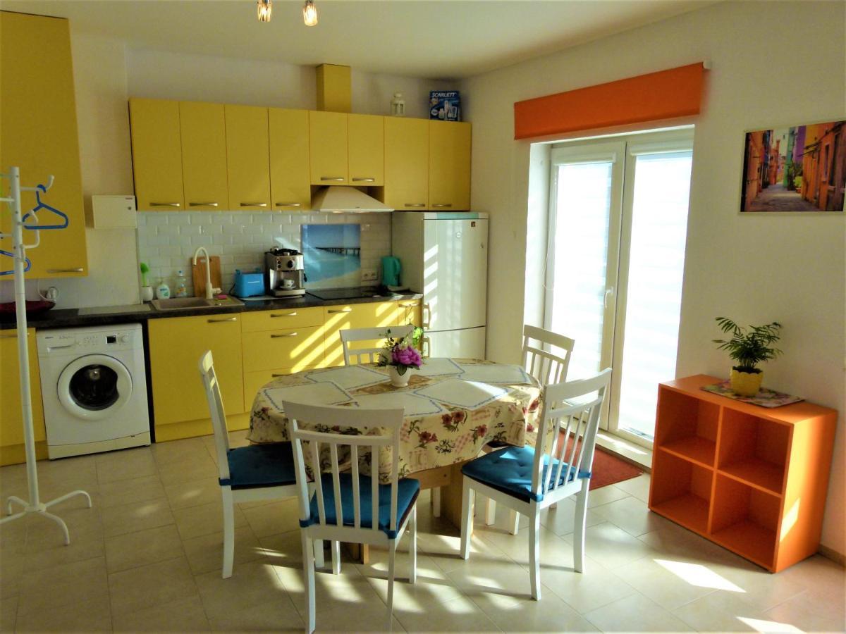 Geltoni Apartamentai Паланга Екстер'єр фото